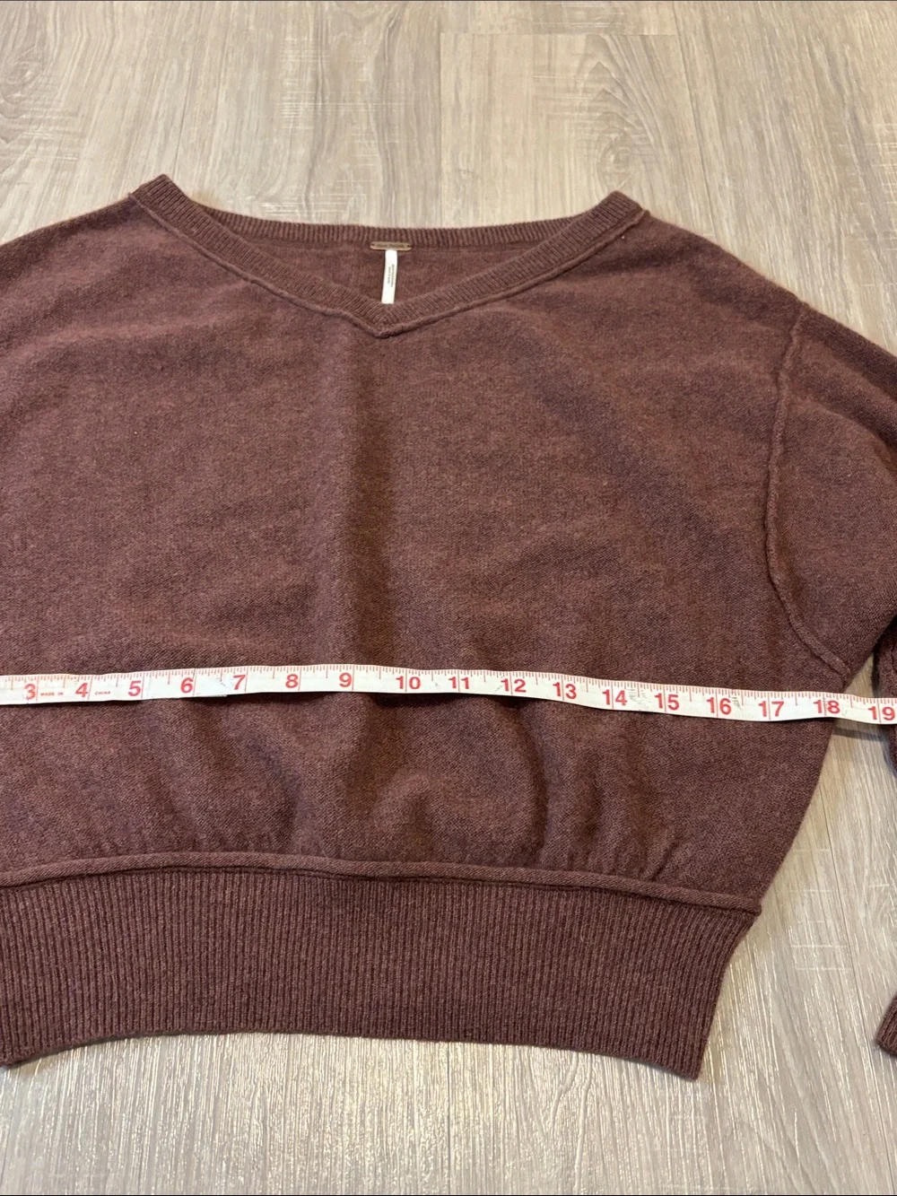 Free People Woman’s 100% Cashmere Pullover V Neck Brown Sweater  XS